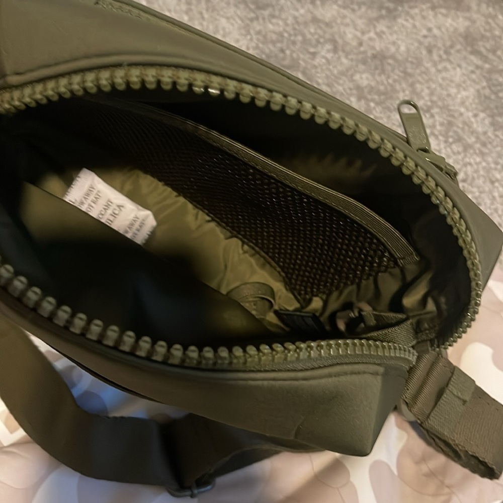 Dagne Dover MICAH NEOPRENE CROSSBODY - Picture 5 of 5